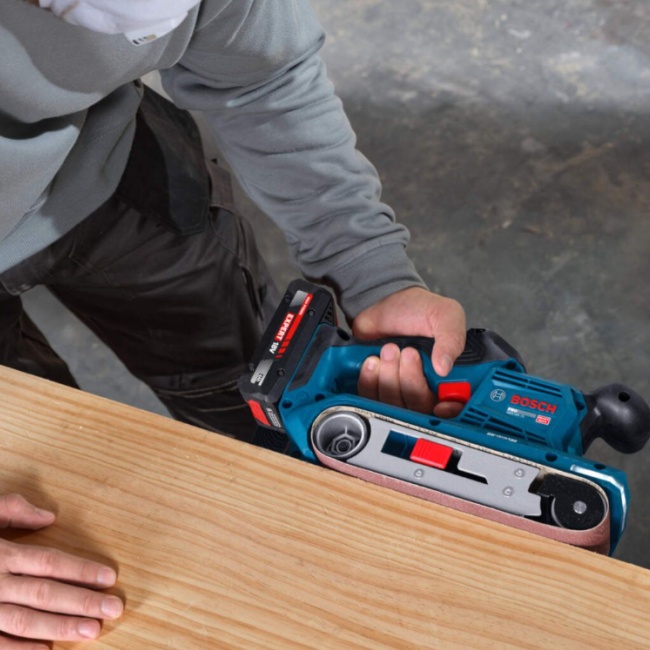 Bosch GBS 18V-75 aku pásová bruska 18 V bez aku 06012C2000