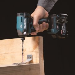 Makita TD003GA201 aku rázový šroubovák 1/4"Li-ion XGT 40V 2x 2A Makpach