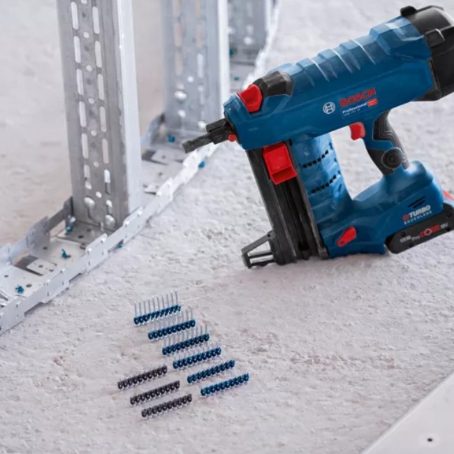 Bosch GNB 18V-38 aku hřebíkovačka do betonu 18V bez aku 06019L7001
