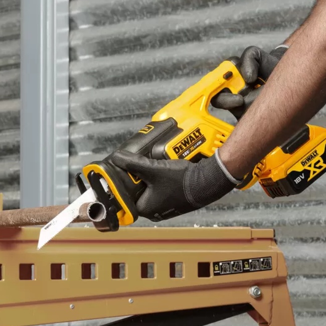 Dewalt DCK865P4T sada aku nářadí 18V XR DCD796, DCF900, DCH273, DCG405, DCS570, DCS367, DCS334, DCS355 4x5,0 Ah