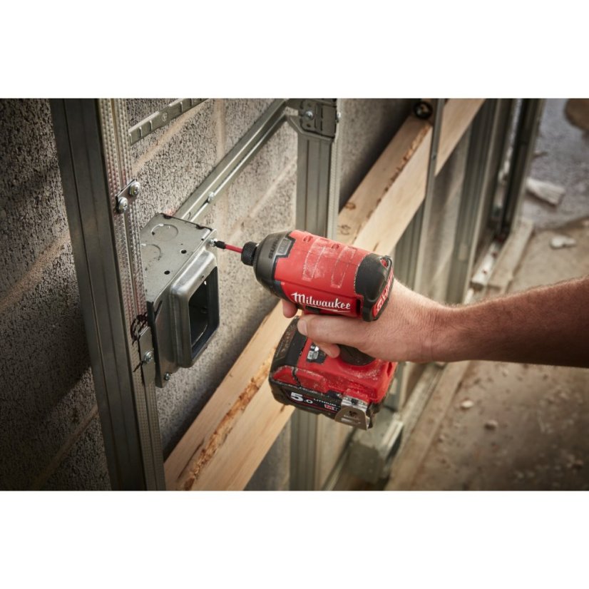 Milwaukee M18 FQID-502X aku hydraulický rázový utahovák 1/4" Hex 2x5Ah 4933451790