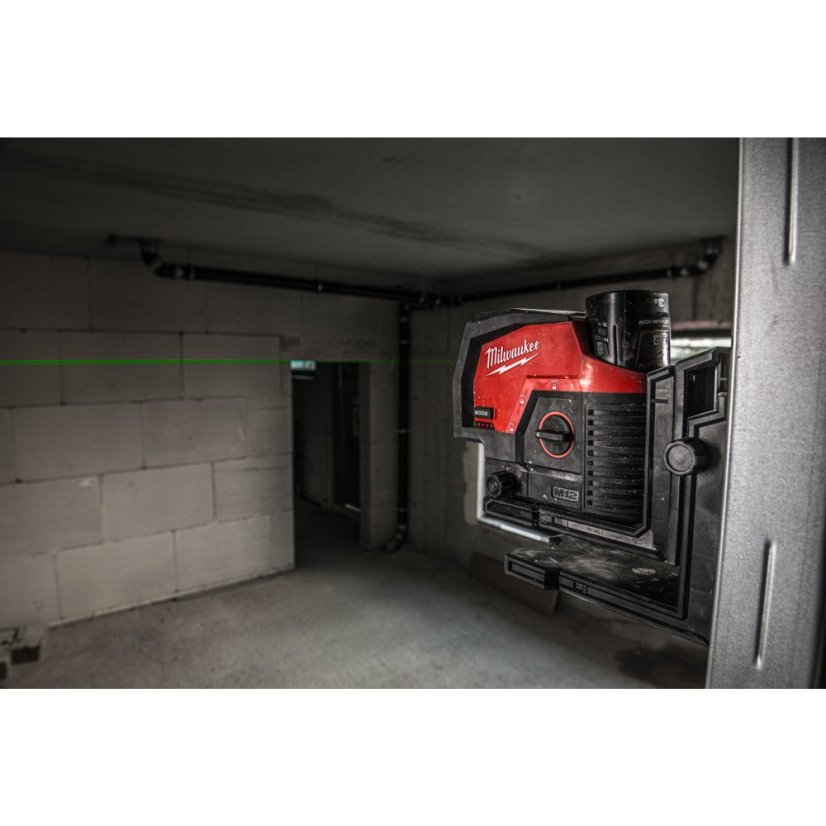 Milwaukee M12 CLLP-301C zelený kombinovaný křížový liniovo-bodový laser 1x 3Ah 4933478100