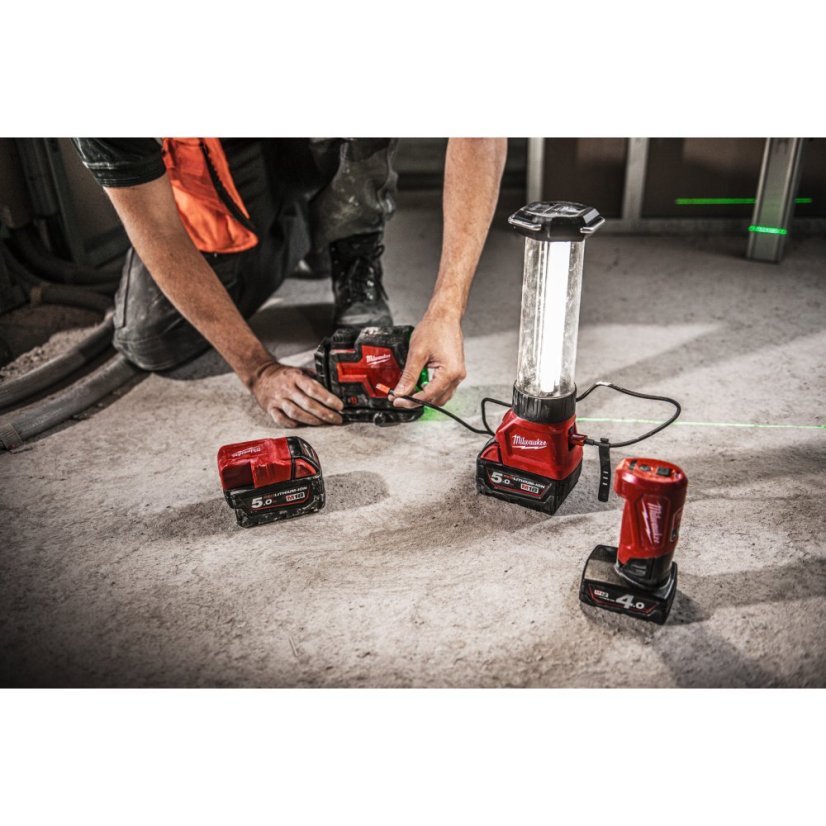 Milwaukee L4 CLL-301C Akumulátorový křížový liniový laser se zeleným paprskem s USB 4933478098
