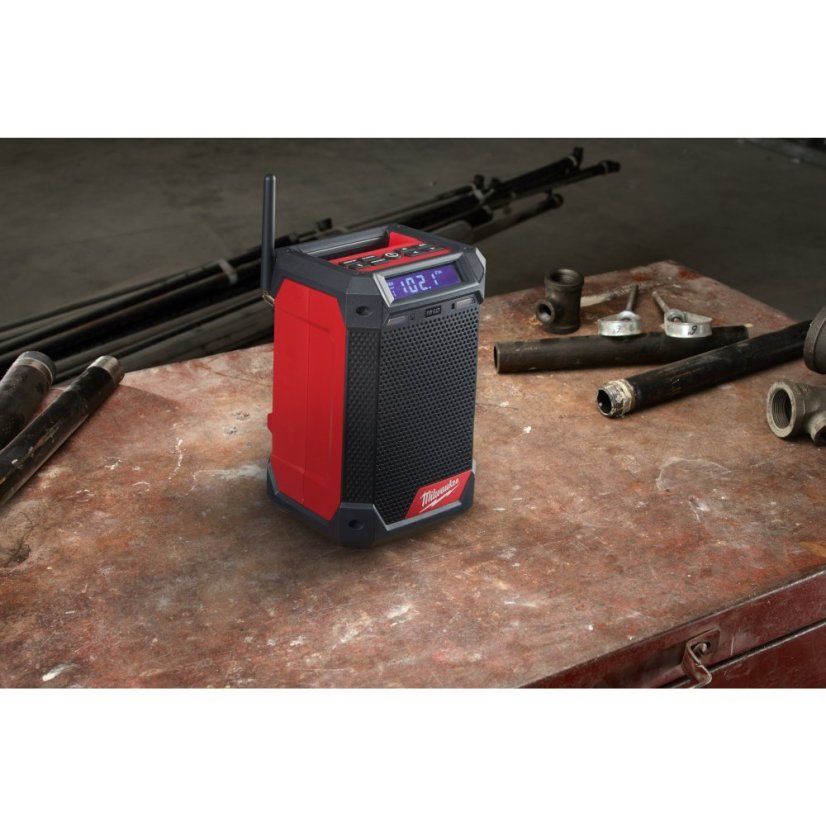 Milwaukee M12™ RCDAB+-0 rádio/nabíječka DAB+ 4933472114