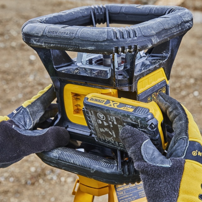 DeWALT DCK374D1R 18V sada rotačního laseru