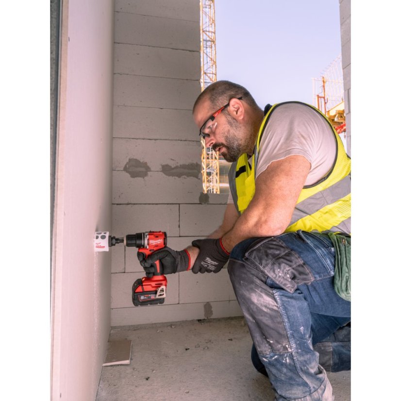 Milwaukee M18™ BLDDRC-502C kompaktní bezuhlíkový vrtací šroubovák 4933492835
