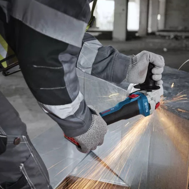 Bosch GWS 18V-8 aku úhlová bruska 125mm L-Box-x bez aku 06019N9001