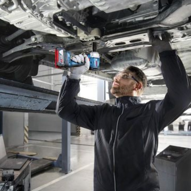 Bosch GDS 18V-350 aku rázový utahovák 1/2" 350 Nm 18V bez aku 06019M5020