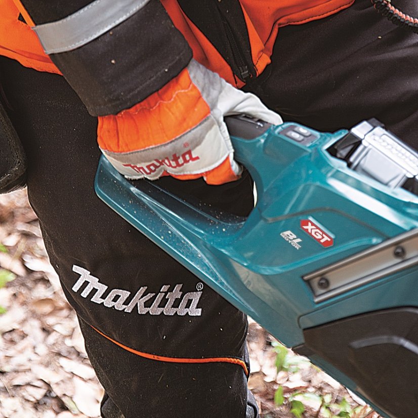 Makita UC030GZ01 aku řetězová pila 400 mm Li-ion XGT 40V bez aku Z