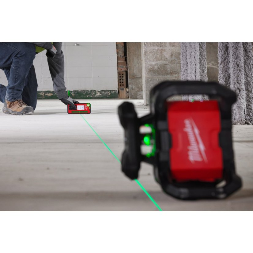 Milwaukee M18™ horizontální/vertikální rotační zelený laser 300 m s ONE-KEY™ 4933493194