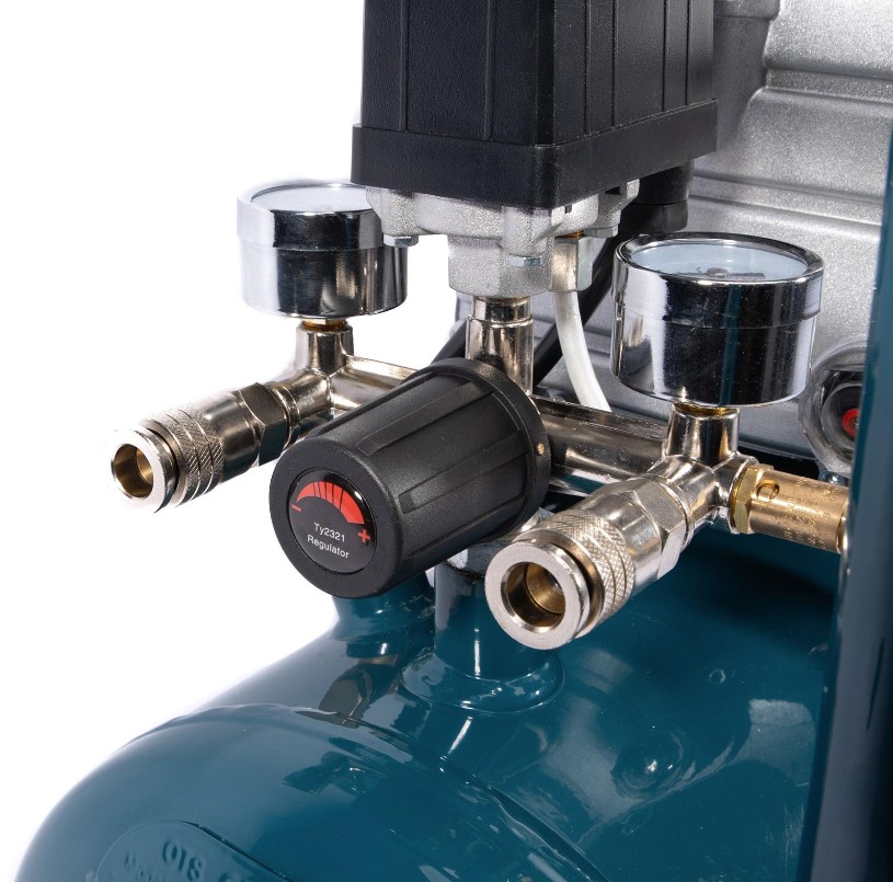 XTLINE kompresor olejový 1500 W, 24 l, 8bar XT2003