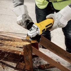 Dewalt DWE4117 úhlová bruska 125mm 950 W