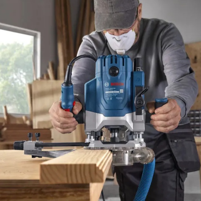Bosch GOF 20-12 horní frézka 2000 W 0601627220