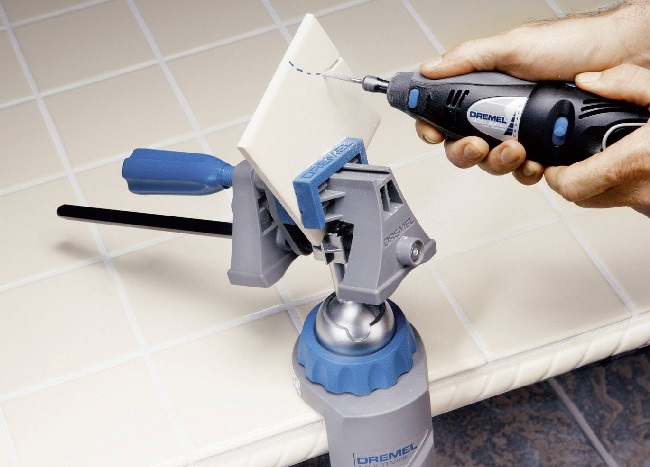 DREMEL 2500 Multi-Vise univerzální svěrák 3v1