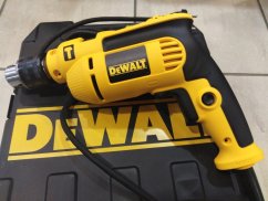 DeWalt DWD024K příklepová vrtačka 13 mm - 650 W