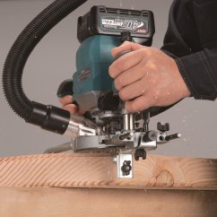 Makita RP001GZ aku vrchní frézka s regulací  Li-ion XGT 40V, bez aku