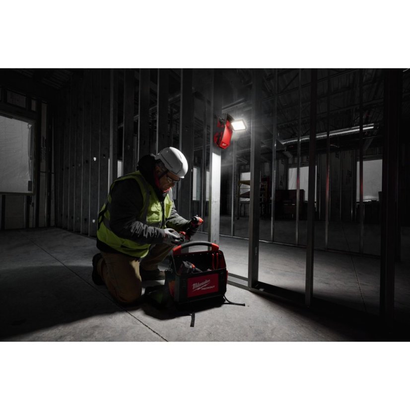 Milwaukee M18 PAL2-0 otočné plošné světlo bez aku 4933493547