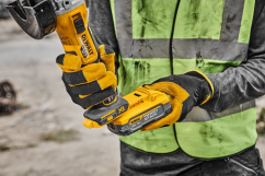 DeWalt DCG405H2T-QW bezuhlíková úhlová bruska 125 mm 18V XR