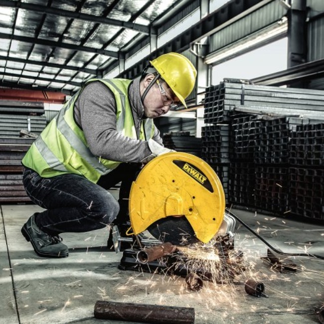 Dewalt D28730 rozbrušovací pila na kov 355x25,4mm 2200W