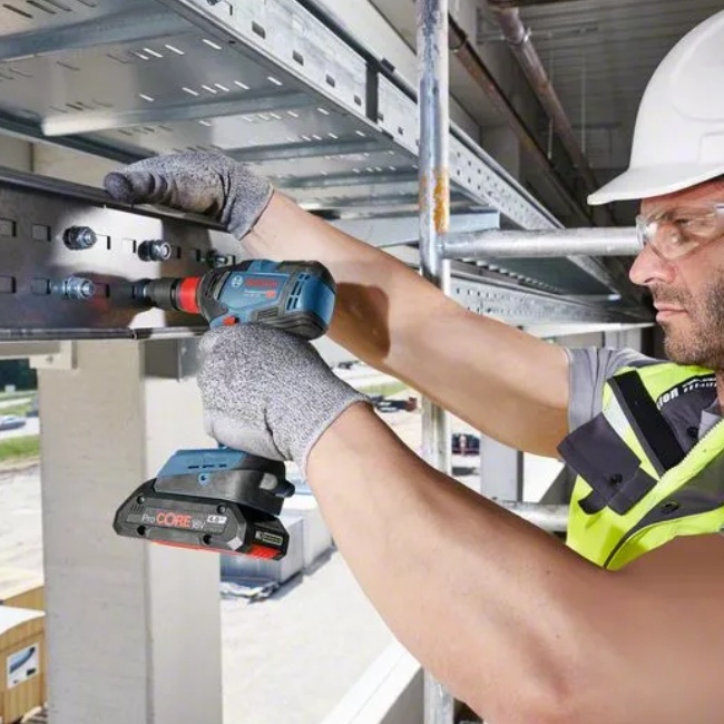 Bosch GDX 18V-200 aku rázový utahovák 18V bez aku 06019J2204