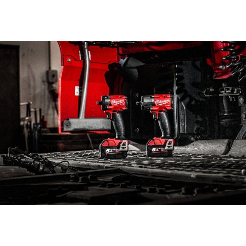 Milwaukee M18 FIW2P12-502X aku kompaktní rázový utahovák 1/2" s aretačním čepem 2x5Ah 4933478447