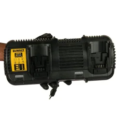 DeWalt DCB132-QW XR FLEXVOLT dvojitá nabíječka - akumulátory XR 18 V a 54 V