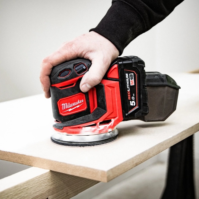 Milwaukee M18 BOS125-0 aku excentrická bruska 125 mm bez aku 4933464228