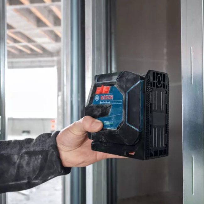 Bosch GLL 20-22 G křížový laser zelený + stativ BT150 0601065601
