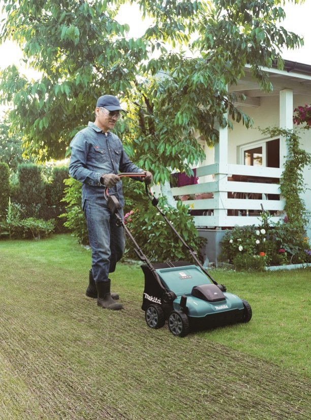 Makita DUV320Z aku vertikutátor 32cm Li-ion LXT 18V bez aku Z