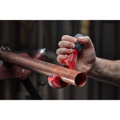Milwaukee řezák na měděné trubky 42 mm 48229252