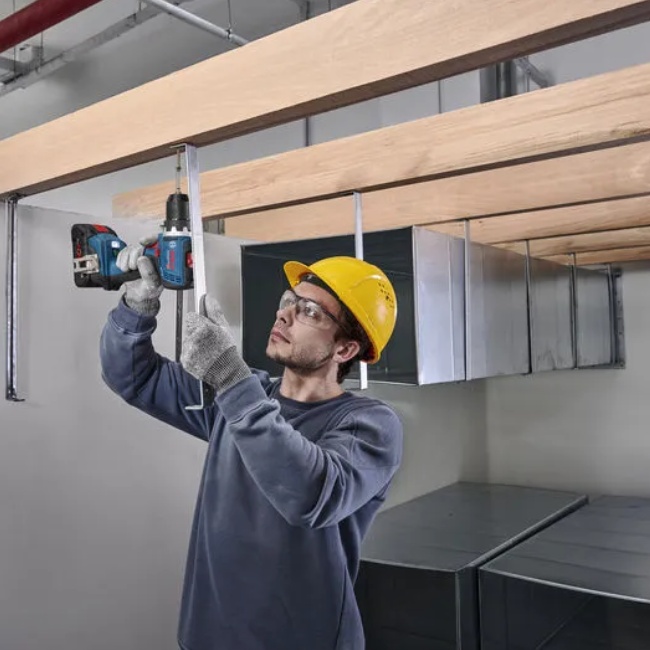 Bosch GSR 18V-65 aku vrtací šroubovák 18 V 2x5Ah + 19dílná sada nářadí  0615A5007K