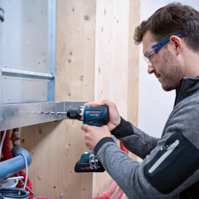 Bosch GSR 18V-90 C aku vrtací šroubovák 18V 2x5Ah 06019K6006