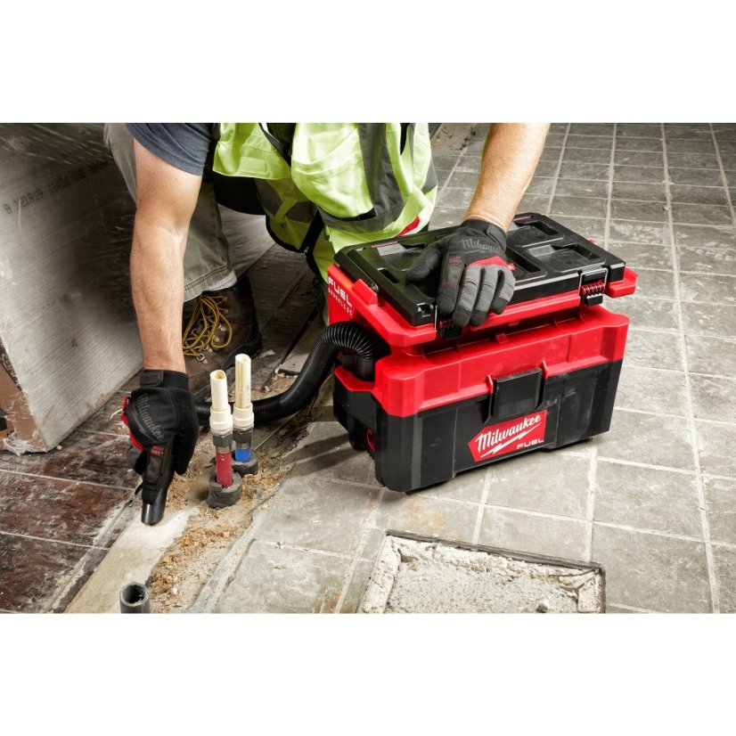 Milwaukee M18 FPOVCL-0 PACKOUT™ vysavač pro mokré/suché vysávání bez aku 4933478187