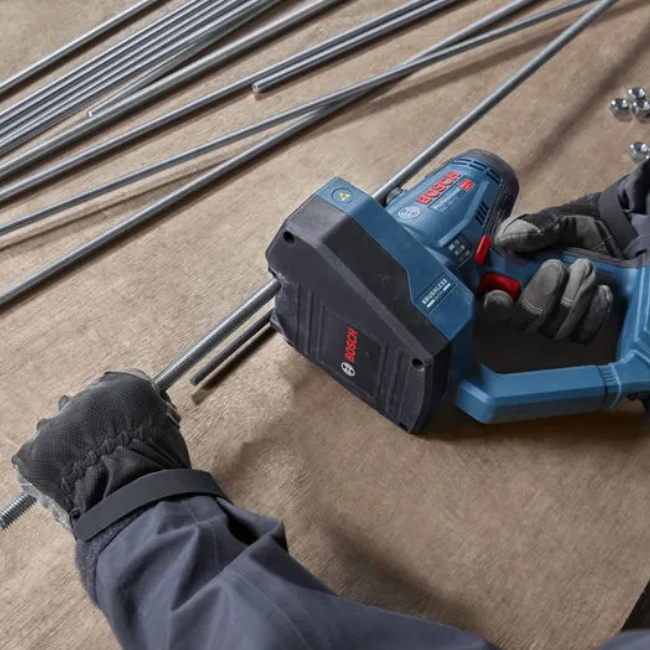 Bosch GGC 18V-12 aku řezač na závitových tyčí 18 V L-Boxx bez aku 06019M8001