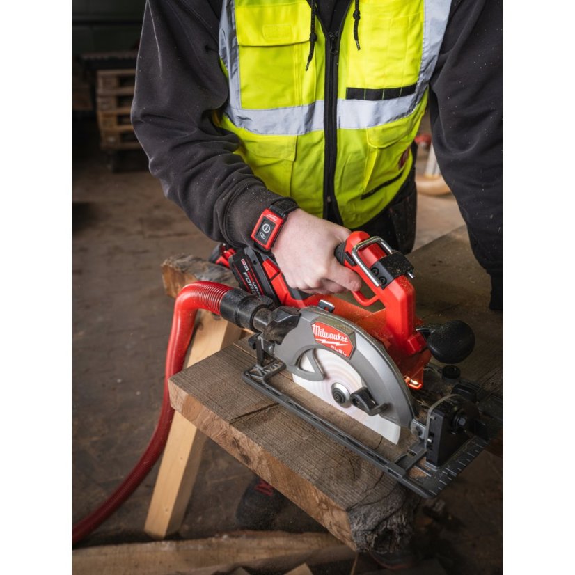 Milwaukee M18 FCS66GR3-0 aku kotoučová pila GEN3 kompatibilní s vodicí lištou 4933493491