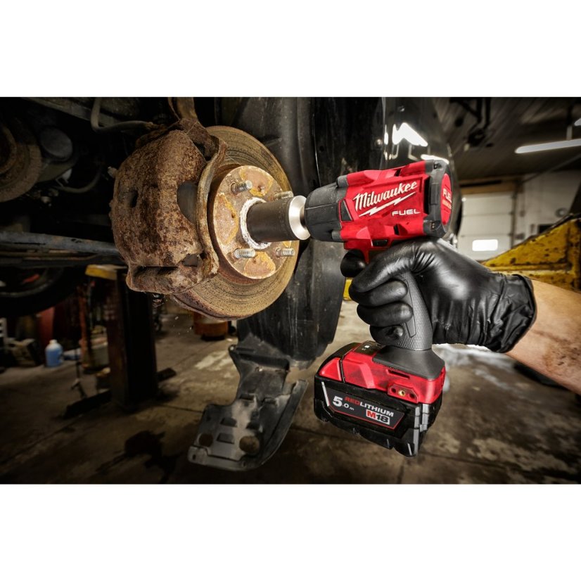Milwaukee M18 FMTIW2P12-502X aku rázový utahovák 1/2" s aretačním čepem 2x5Ah 4933478453