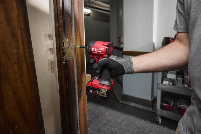 Milwaukee M18FIDRQ-0X M18 FUEL™ SURGE™ ¼″ hydraulický rázový utahovák Hex - bez aku 4933498910