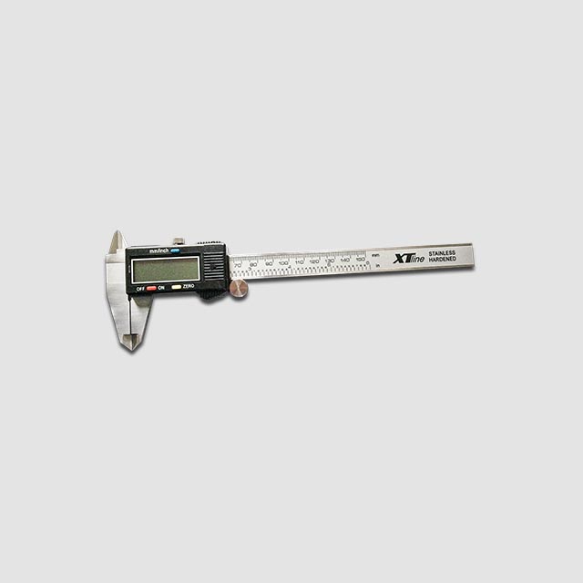 XTline XT130430 měřítko posuvné digitální 150mm rozlišení 0,01mm XTline XT130430 měřítko posuvné digitální 150mm rozlišení 0,01mm