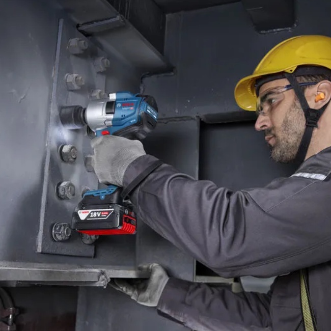 Bosch GDS 18V-780 aku rázový utahovák 1/2" 18V L-Boxx bez aku 06019P4003