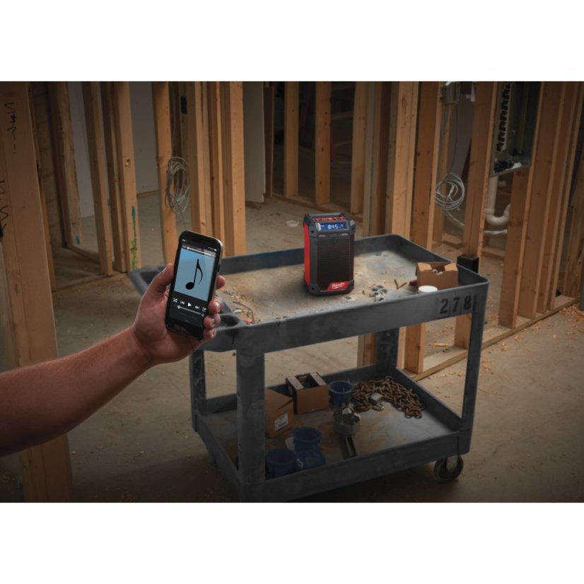 Milwaukee M12™ RCDAB+-0 rádio/nabíječka DAB+ 4933472114