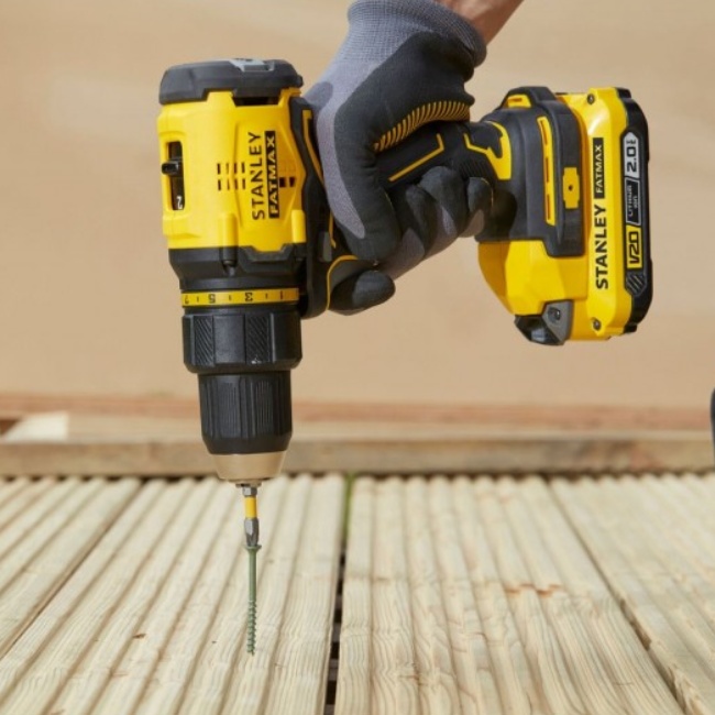 STANLEY FatMax SFMCD710D2K aku vrtací šroubovák 18 V V20 2x2Ah