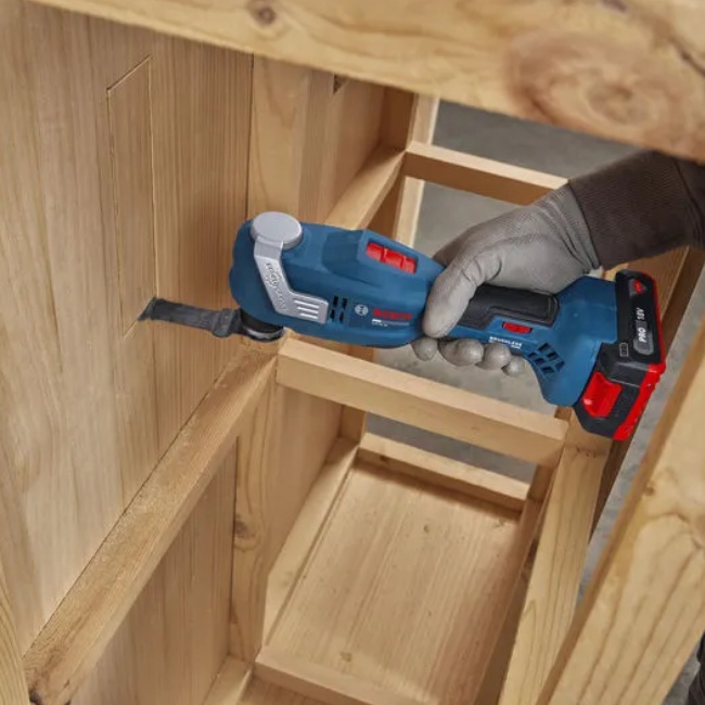 Bosch GOP 18V-30 aku multifunkční pila 18 V L-Boxx bez aku 06018G3001