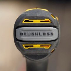 STANLEY FatMax SFMCD710D2K aku vrtací šroubovák 18 V V20 2x2Ah