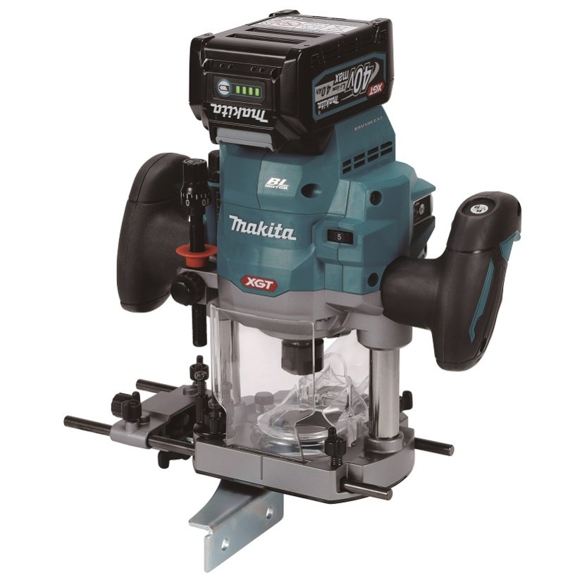 Makita RP001GM201 aku vrchní frézka s regulací Li-ion XGT 40V/4,0Ah,Makpac