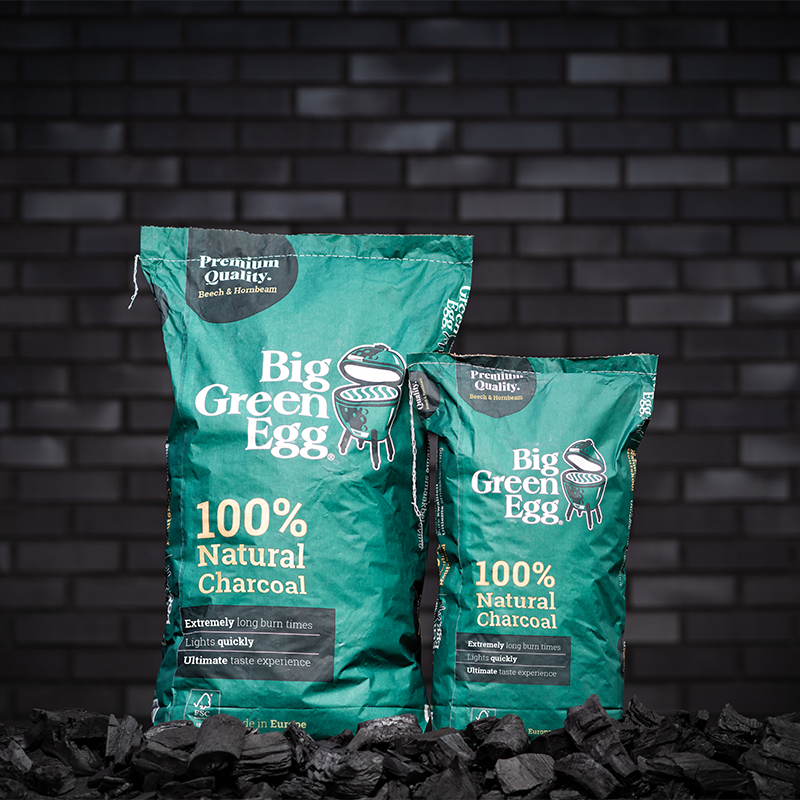 Big Green Egg 100% přírodní dřevěné uhlí 9 kg 666298