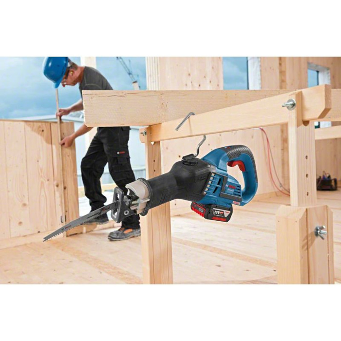 Bosch 06016A8108 aku pila ocaska GSA 18V-32 bez aku, solo