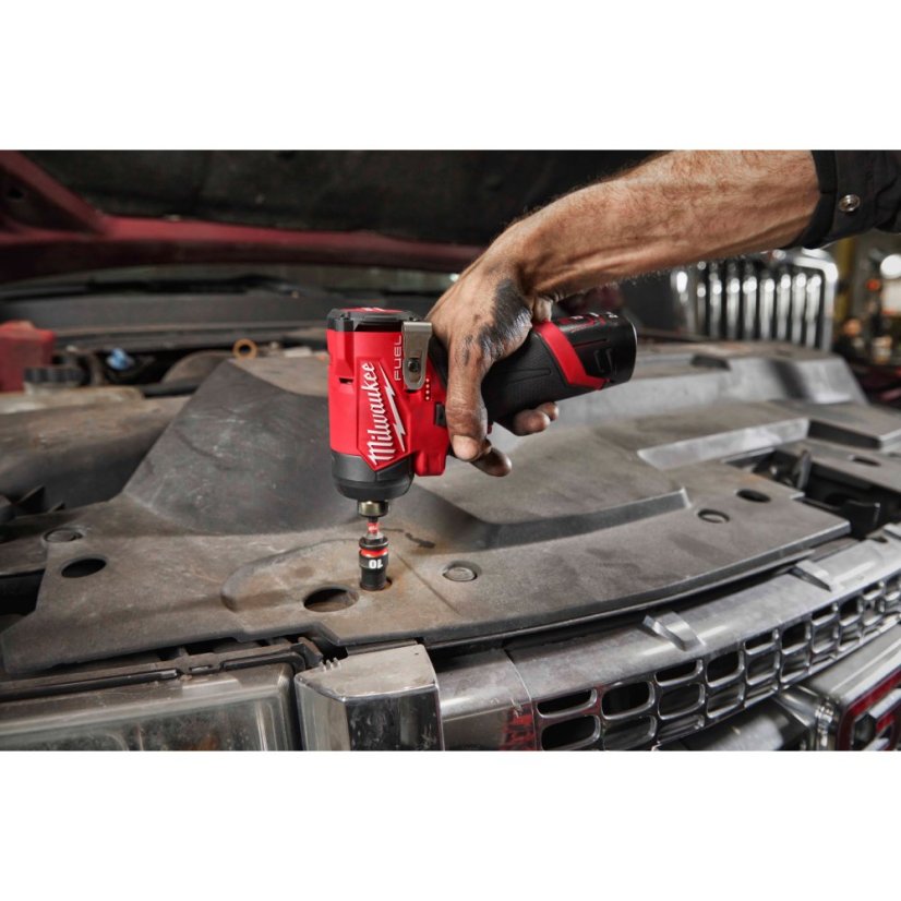 Milwaukee M12 FID2-202X aku rázový utahovák 1/4" HEX 2x2Ah 4933479877