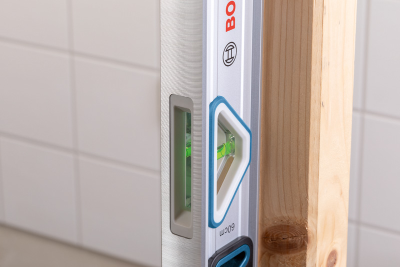 Bosch kombinovaná sada nářadí v kufříku pro elektrikáře 37 ks 1600A02NG4